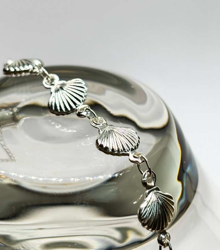 Summer shell bracelet